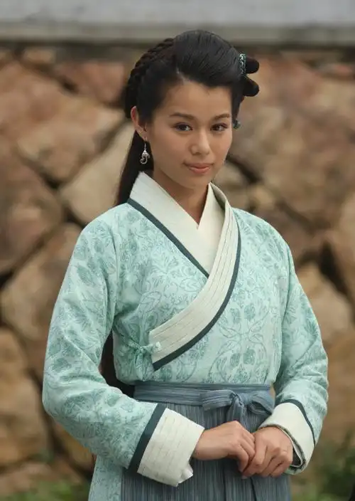 古装大戏《美人心计》定妆照 胡杏儿 饰 吕鱼