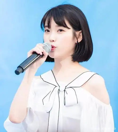 iu李知恩童年照这几张你能认得出来吗