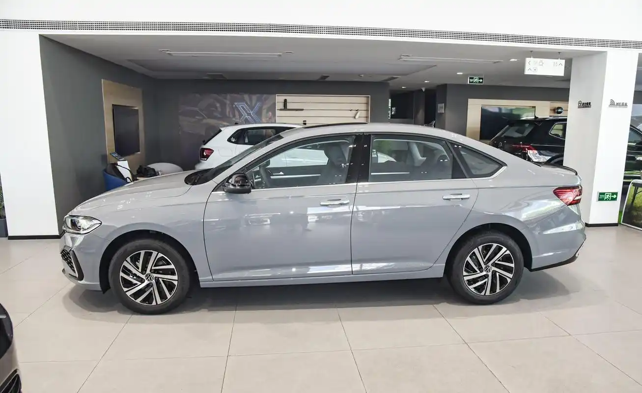 您现在的位置:>天极网>it新闻>业内快讯>6969在见到新朗逸2024款