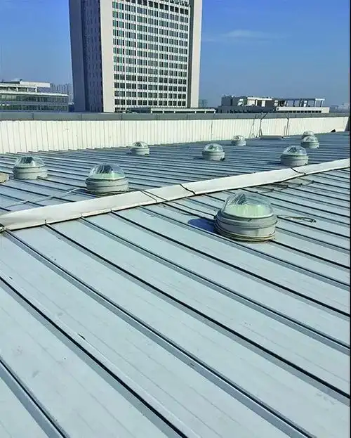 索乐图导光管采光系统