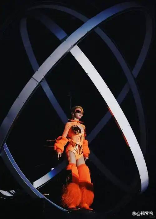 最美舞娘蔡依林演唱会八套华丽服装尽显身材