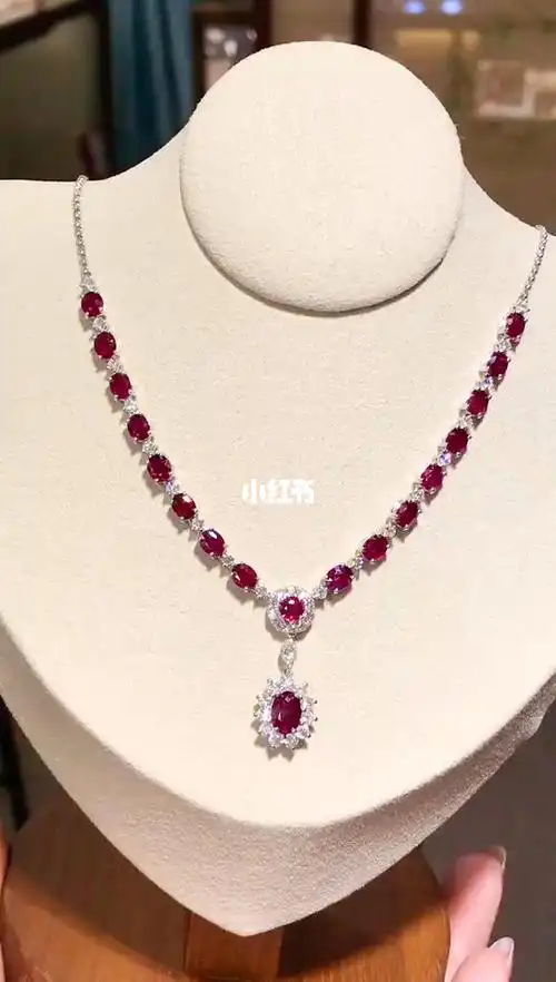 顶级品质鸽血红红宝石项链