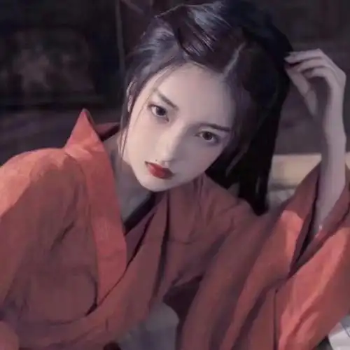 2021清冷古装汉服女头像