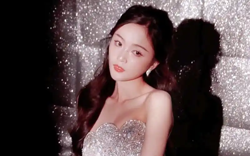 吴宣仪·抹胸连衣裙,高清修复系列【4k60帧】