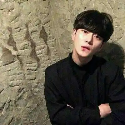 非主流头像男生背影-非主流头像-爱聚微信qq空间大杂烩