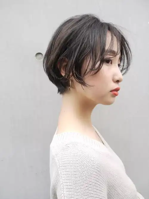 原创矮个子剪什么发型才显高