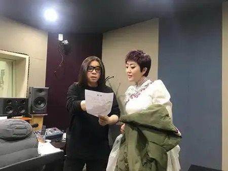 歌手格格与百位明星录制《中国》mv 谱写全民助力中国梦完美乐章