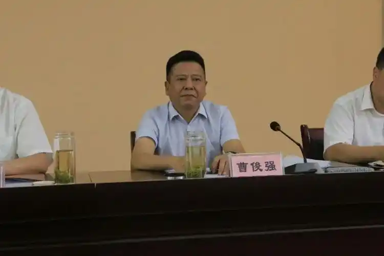 南郑区召开创建国家全域旅游示范市汉山景区创建国家4a级旅游景区动员