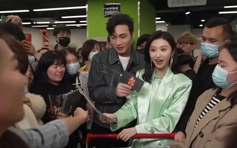 电视剧司藤合体直播爱奇艺扫楼20210406景甜张彬彬放肆藤你