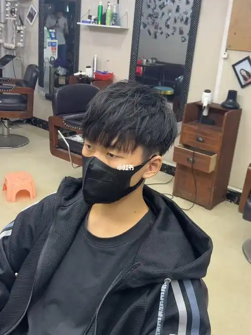 笔记灵感  #男士烫发  #男士发型设计  #剪发前vs剪发后  #碎盖摩根