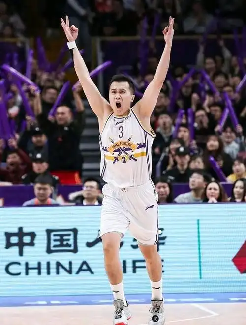 王子瑞正负值-29回报旧主?西热疯投同曦四连败_腾讯新闻