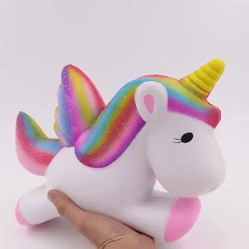 新款squishypu卡通带香味慢回弹超大飞马减压发泡玩具厂家直销