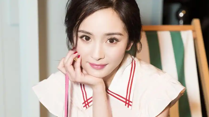 内地明星杨幂明星风尚壁纸