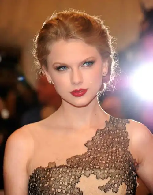 有没有特别喜欢的霉霉美图?