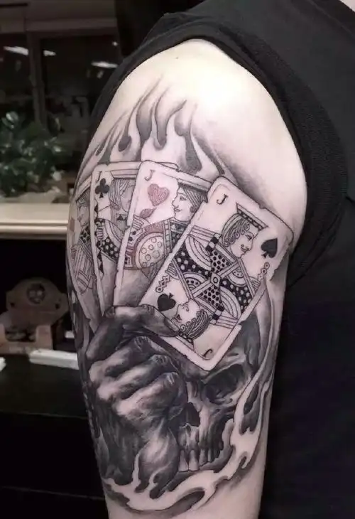 扑克牌纹身