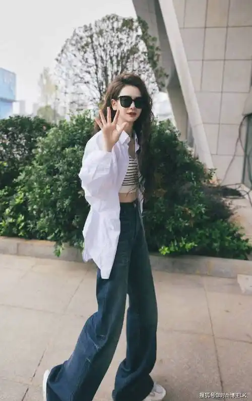 戚薇生完二胎的状态太好了像没怀过一样网友有钱真好啊