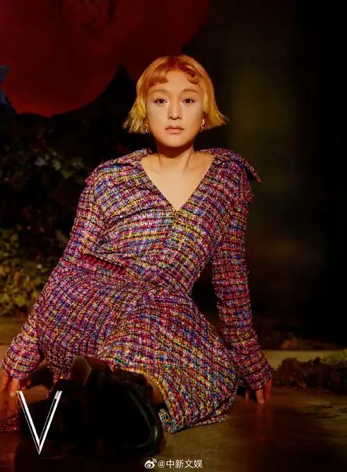 周迅渐变金色短发