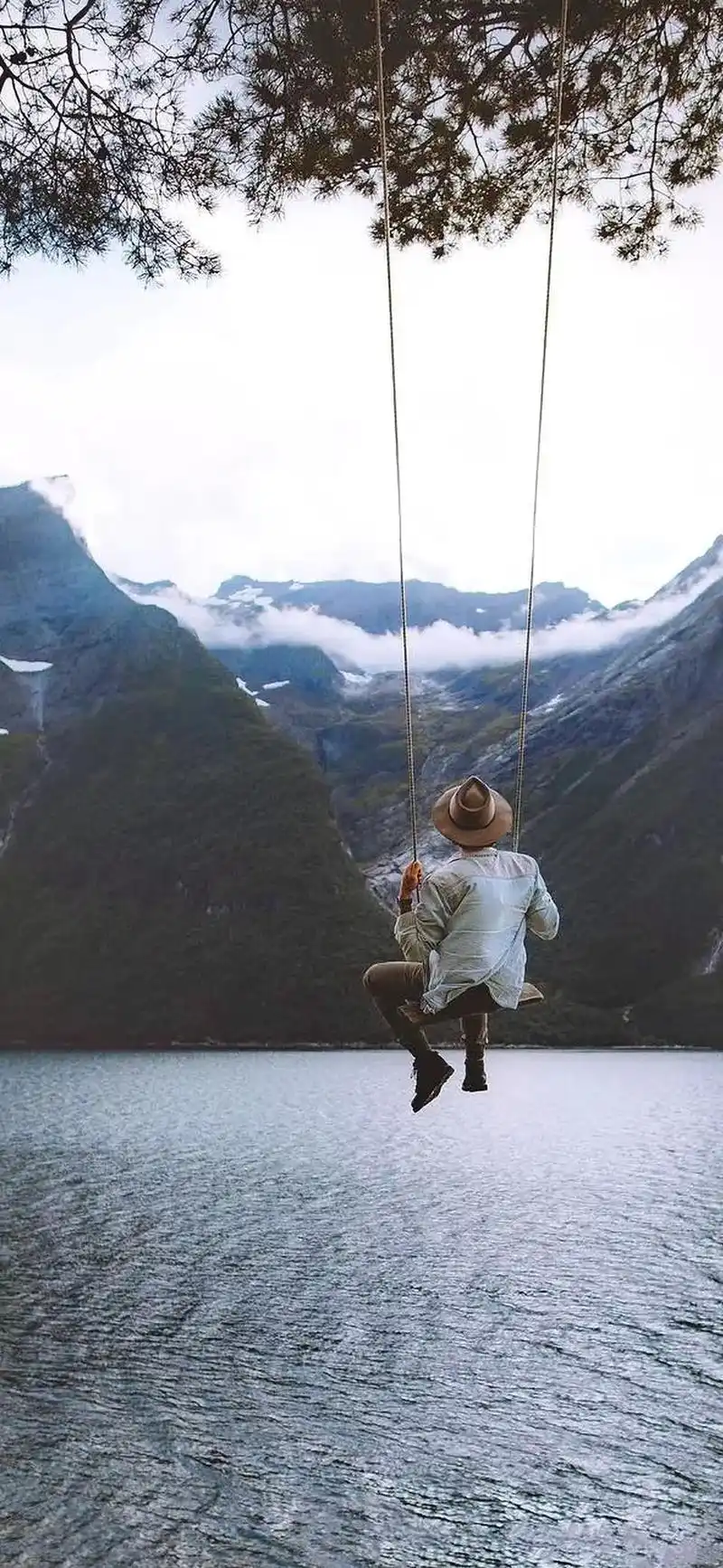 独立,从一个人旅行开始.#这照片绝了 #云雾缭绕人间仙境 # - 抖音