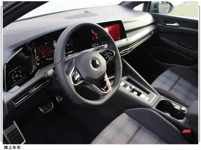 大众全新高尔夫gti实拍搭20t蜂网状进气格栅