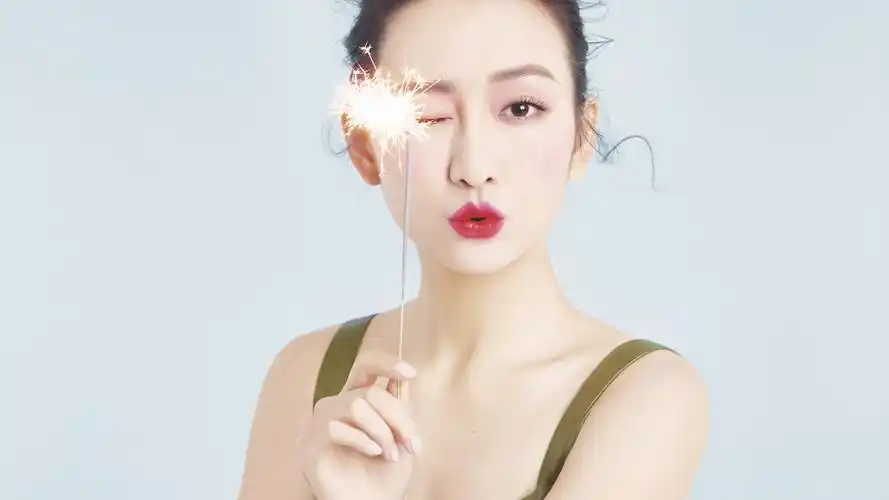 美女明星王鸥高清写真桌面壁纸图片下载