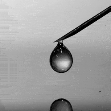 2:高速拍摄水滴入水瞬间神回复:也许你觉得很恶心,但是它却给了你它