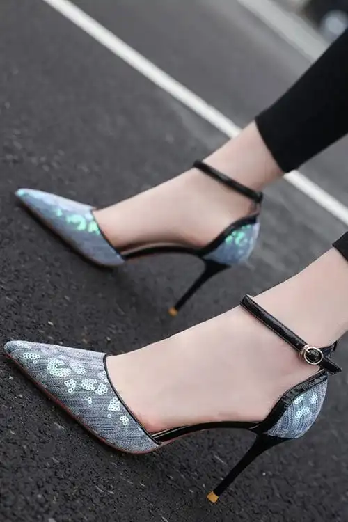 欧美2019性感女人味尖头亮片一字扣带细跟凉鞋时尚洋气9cm高跟鞋34码