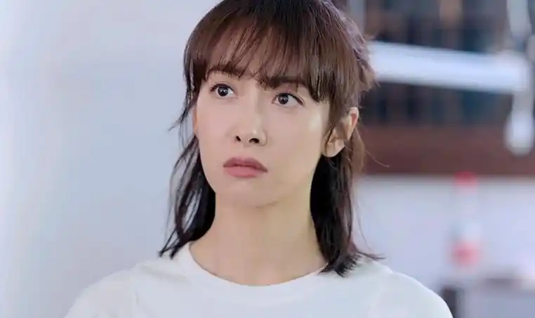 放过"少女感",没有别硬凹!宋茜的清醒让多少丫头教女演员脸红