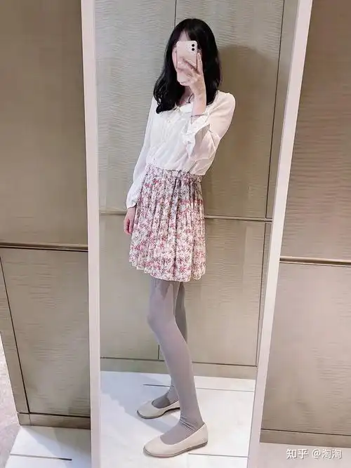 身高一米五八的女生应该适合什么样的打扮?