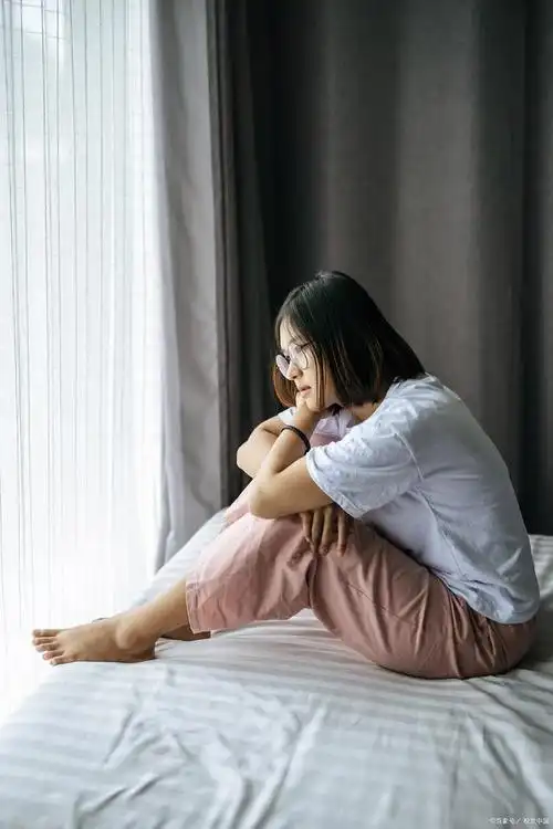 女生一个人在家怎么安慰?