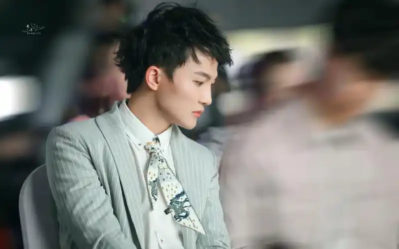 周深^ ^ - 堆糖,美图壁纸兴趣社区