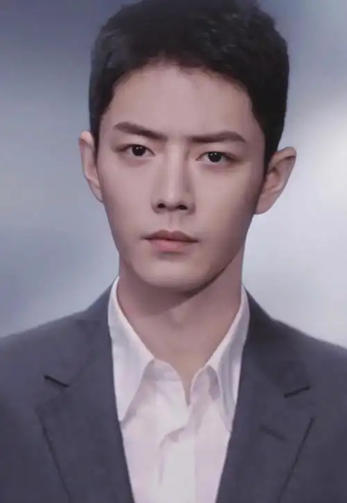 男明星寸头造型:肖战刚毅,王一博内敛,任嘉伦转型,李现性感|肖战|寸头