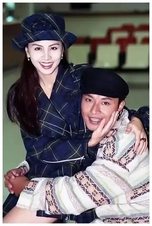 琼瑶|马景涛|娱乐圈|演艺事业|春去春又回_网易订阅