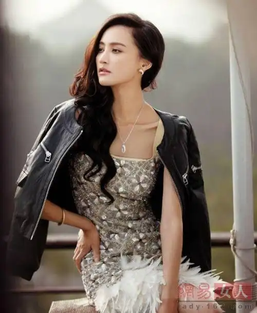 杨幂范冰冰angelababy李小璐 揭女星回避整容的n种解释【19】