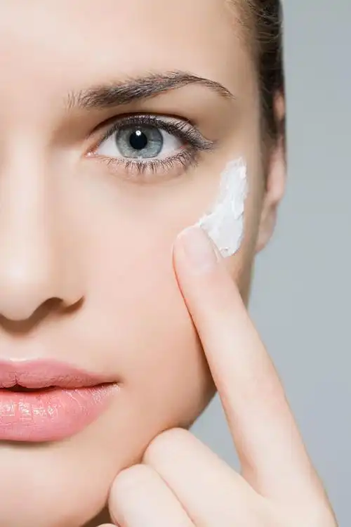 到底应该先水后乳还是先乳后水?-谢宛睿-太原火疗养生会所-拓荒族