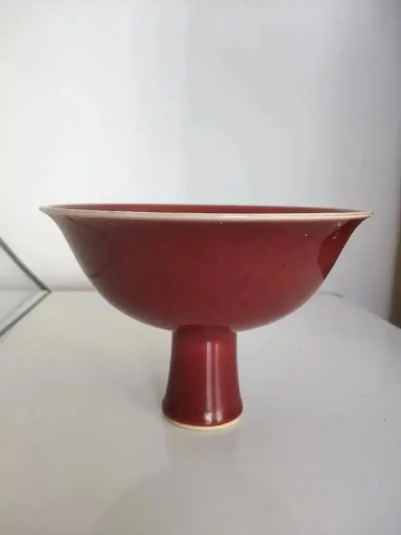 祭红高足碗,高11cm,直径16cm. - 抖音