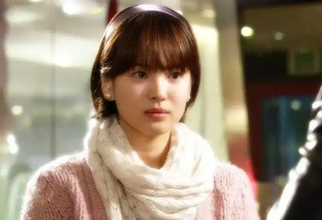 影版蓝色生死恋女主角清甜可爱颜值不输宋慧乔