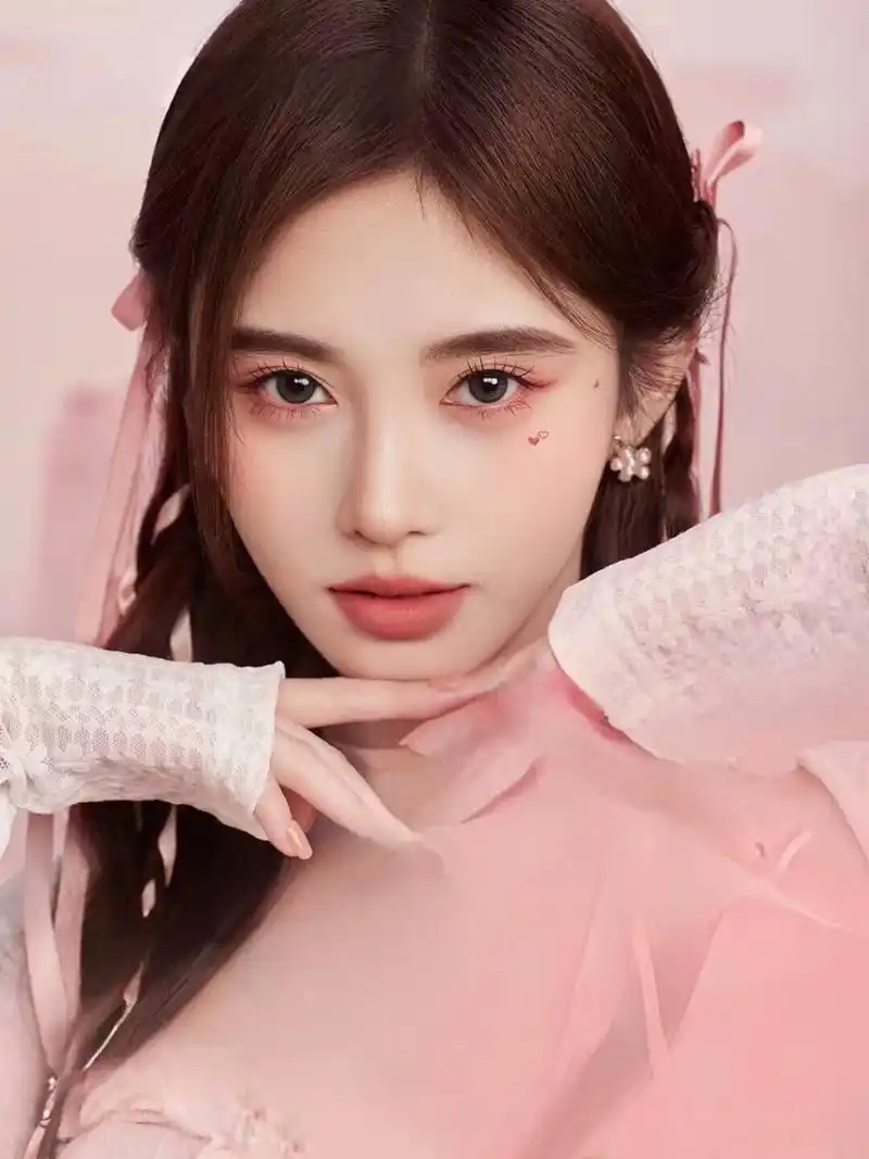 鞠婧祎的稀有图片来喽!