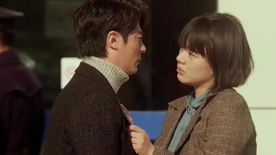 《大约在冬季》霍建华马思纯上演冬日虐恋,再相爱也会败给现实!