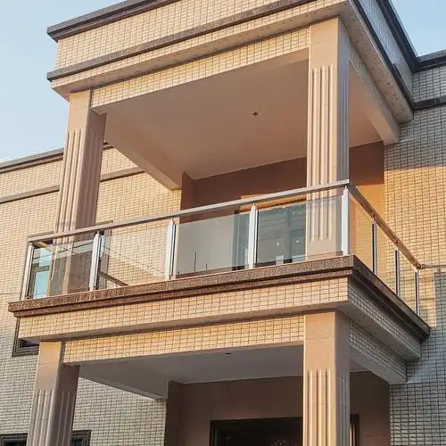 304家用阳台不锈钢护栏商场室外楼梯立柱扶手简约阁楼玻璃围栏