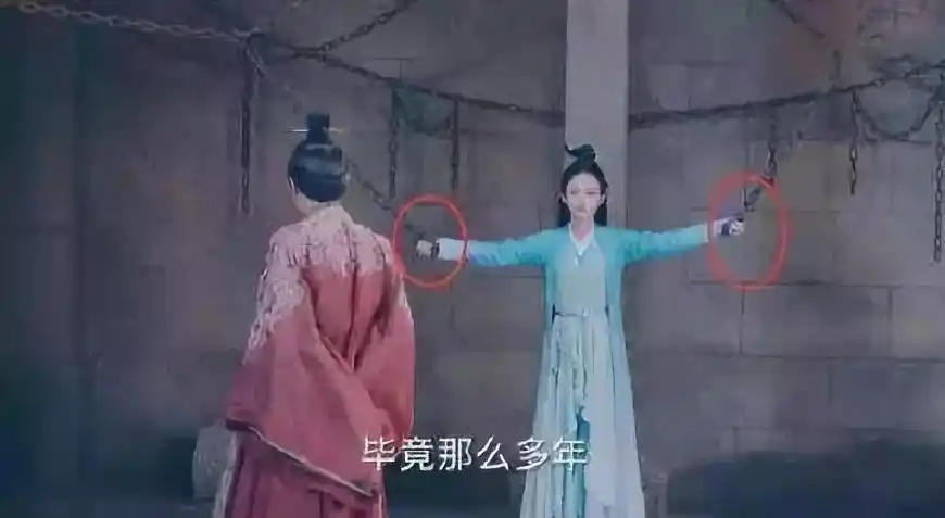 最"不走心",令人遐想脸红的穿帮镜头!网友:真让人大饱眼福!