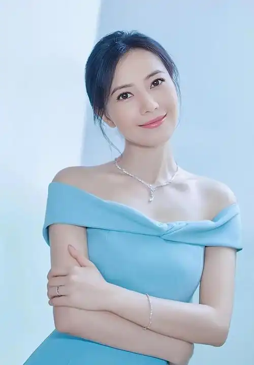 高圆圆美丽的图片