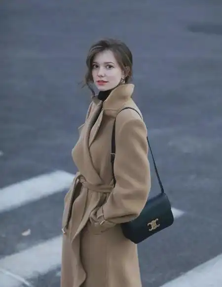 2020巨时髦的4套穿搭,照着穿就对了