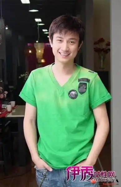 戏)出生年月:1984年6月26日籍贯:西安星座:巨蟹座家庭成员:爸,妈身高