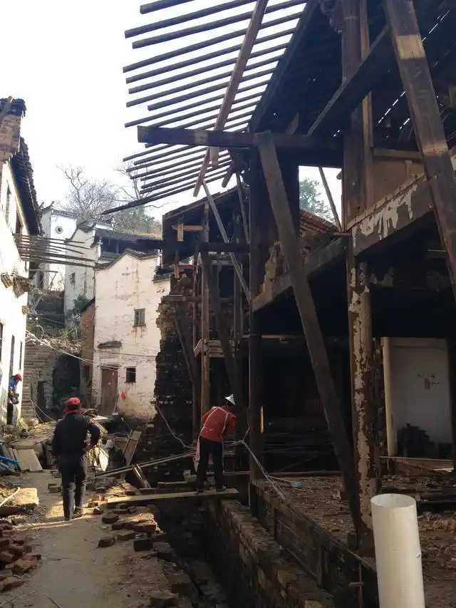 农村破旧老民居如何改造为特色民宿?可自住可出租,半年赚回房钱