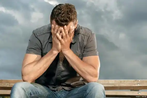 一个男人越活越累的9个理由,不能改变了吗?