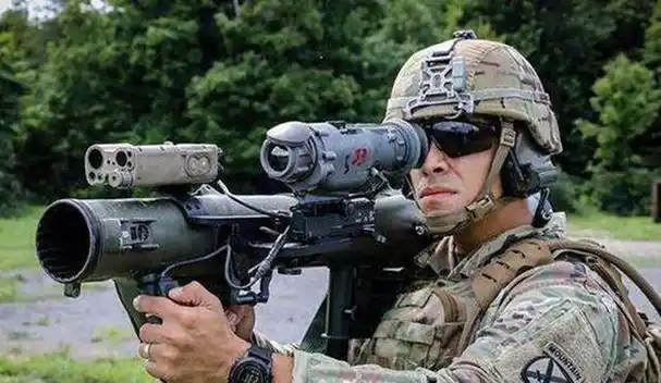 世界上最贵的六种武器系统近防炮:现代海战中的必备装备近防炮是一种