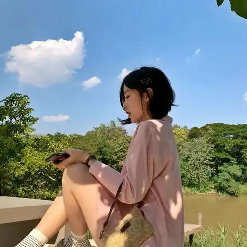 好看,又比较低调的女生头像