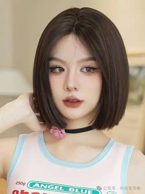 秋天剪个"中式中分短发",你一定很美!