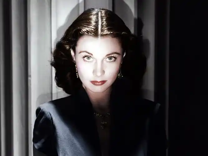 费雯·丽彩色摄影作品欣赏(添加中) - 电影人 - 电影人生的博客