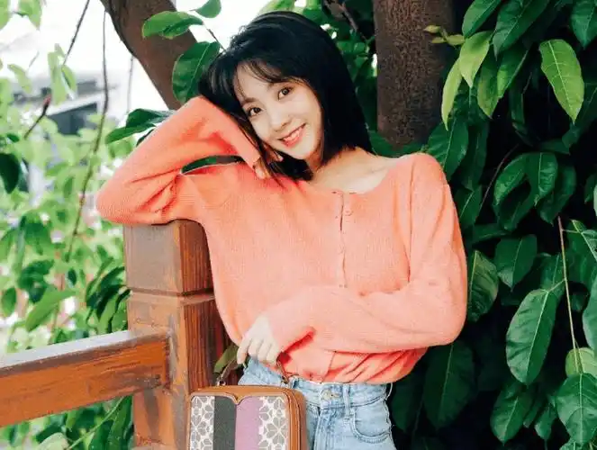 《锦衣之下》又接拍新剧,女主是大家的老熟人_谭松韵_邢菲_顾川